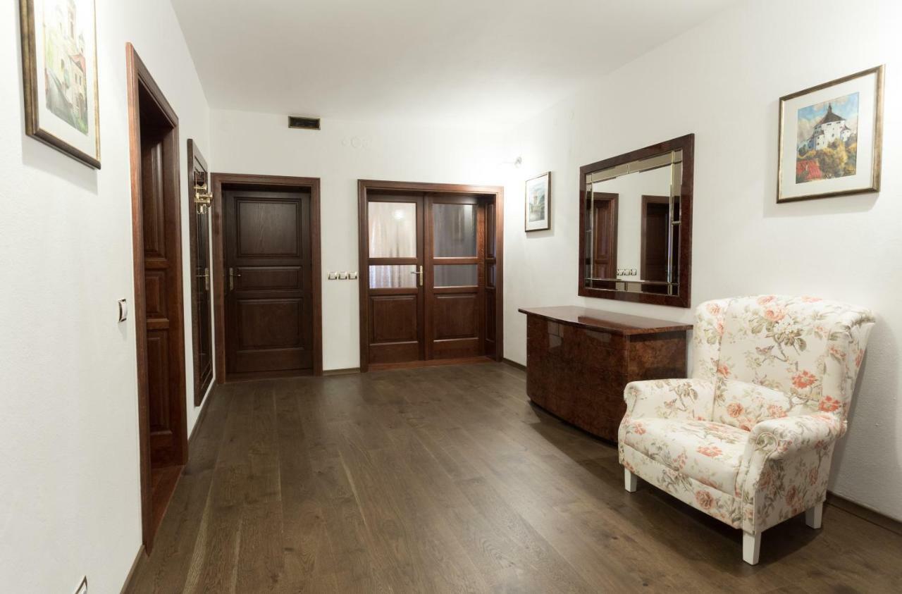Apartman Pri Lyceu Banská Štiavnica Εξωτερικό φωτογραφία